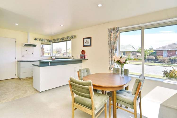 1/53 Kintyre Drive Broomfield_5