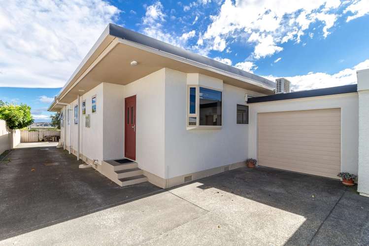 68b The Esplanade Westshore_4