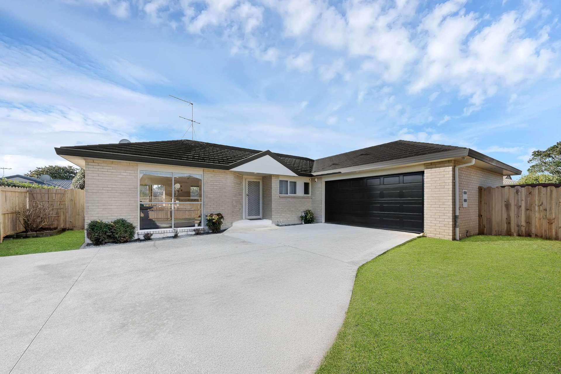 11 Riplington Road Huntington Park_0