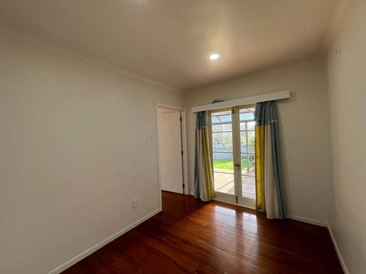 36 Freeland Avenue Mount Roskill_13