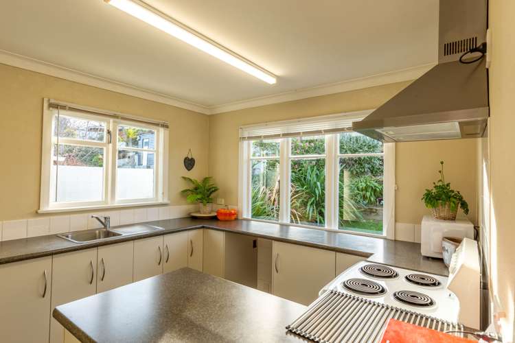 157 Easther Crescent Kew_17