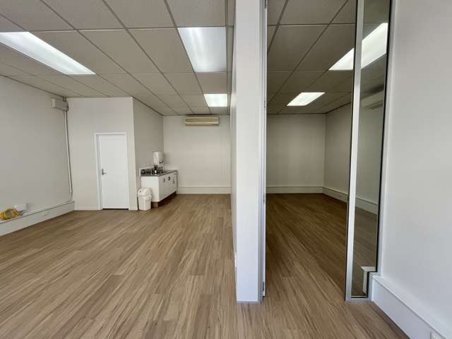 Unit P/383 Khyber Pass Newmarket_4