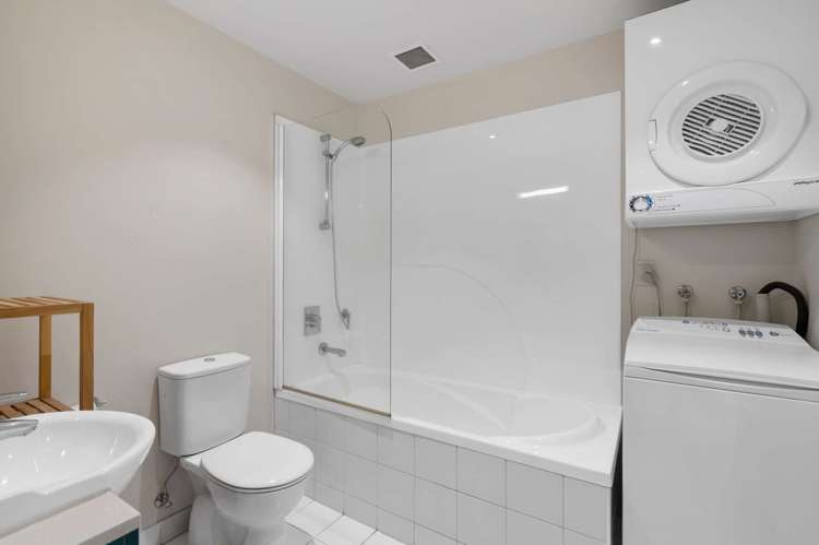 Ge/16 Market Place Auckland Central_9