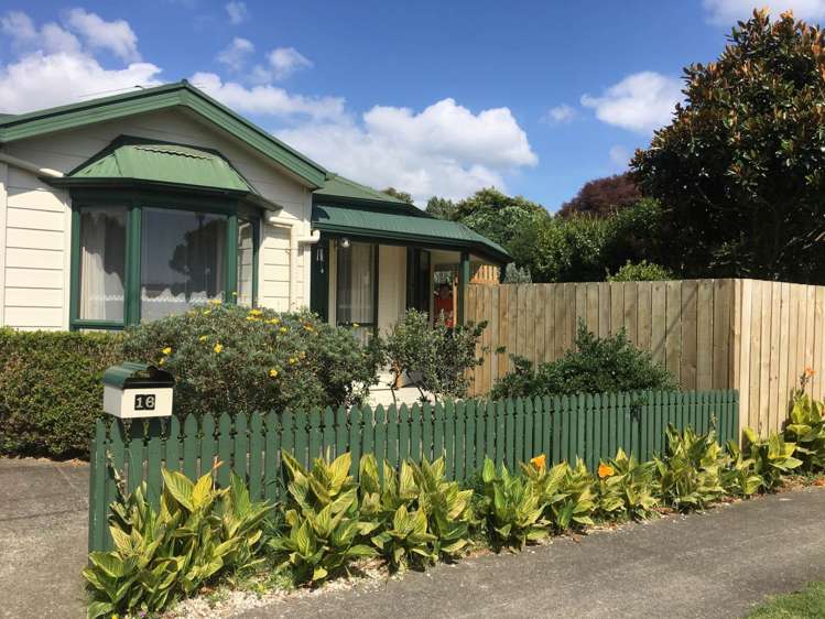 16 Oakleigh Avenue Takanini_0