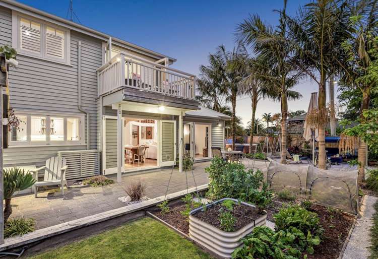 23 Laurence Street Manly_4