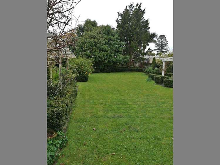 15 Hollywood Avenue Titirangi_8