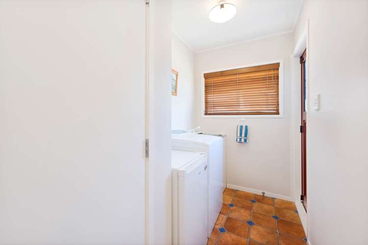 34 Catalina Crescent Forrest Hill_6