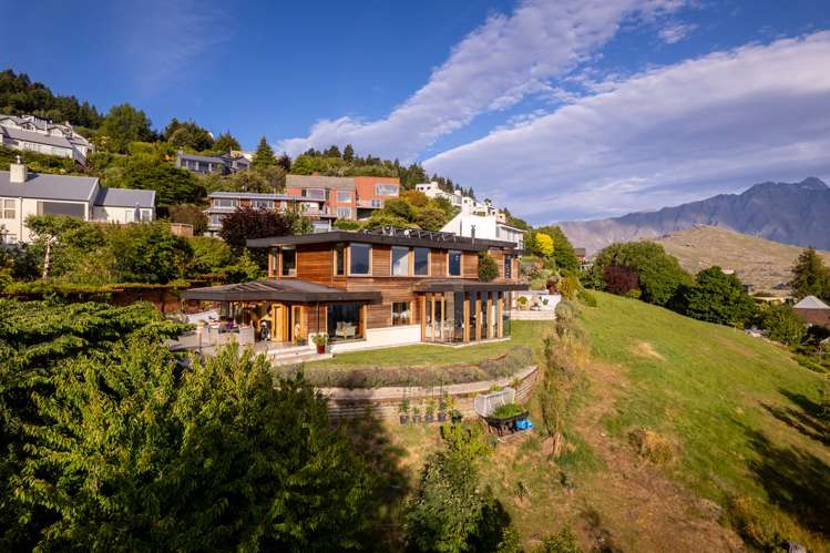 27 Edinburgh Drive Queenstown_21