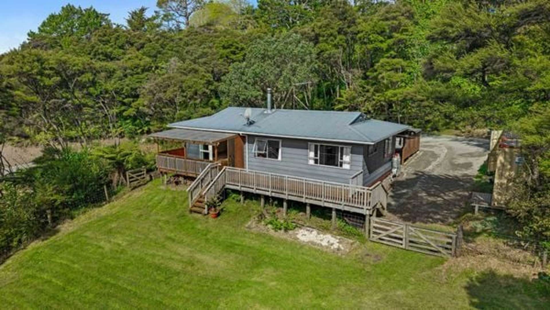 93 McEntee Road Waitakere_0