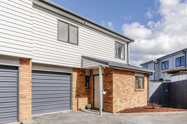 3/36 West Coast Road Glen Eden_1