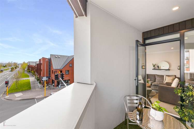 72 Squadron Drive Hobsonville_26