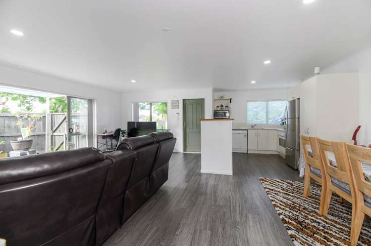 162 Waitemata Drive Ranui_10