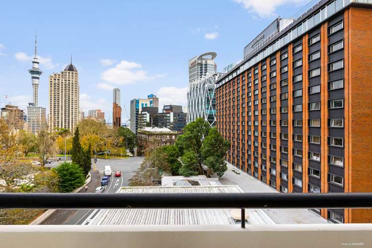 6a/14 Waterloo Quadrant Auckland Central_15