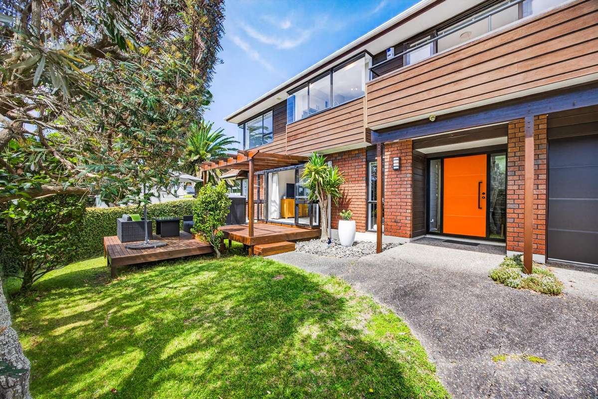 2/11 Hauraki Road_0