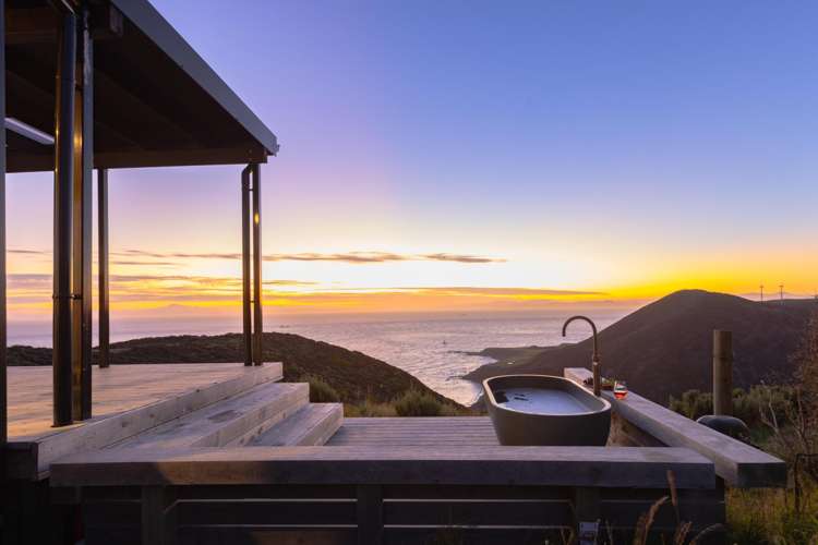 74 Te Wai Komaru Way Makara_23