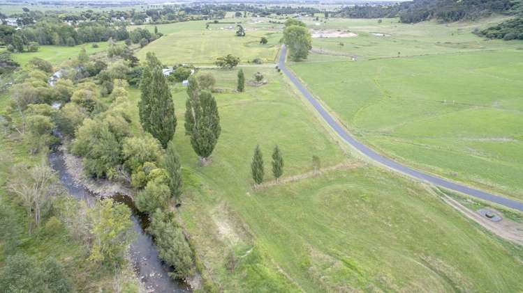 74 Neavesville Road Puriri_18