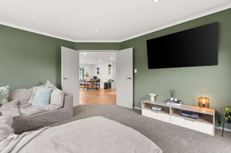 116 Solway Crescent Solway_12