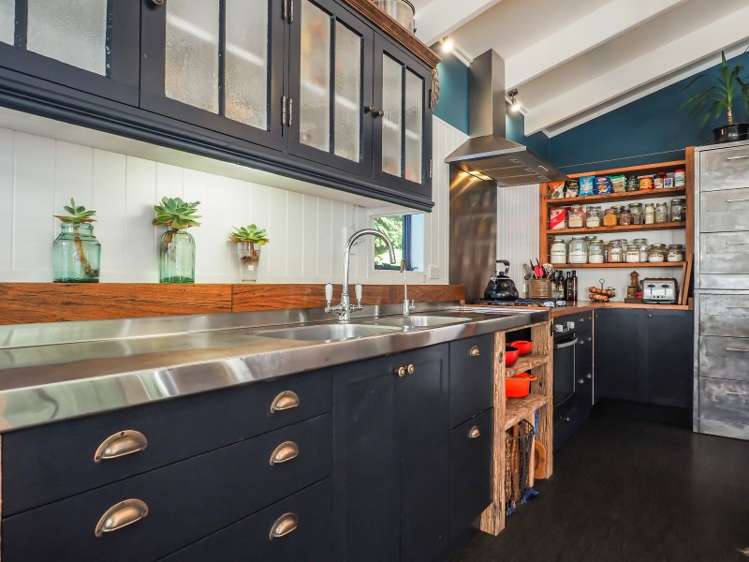 728 Cable Bay Road Cable Bay_7