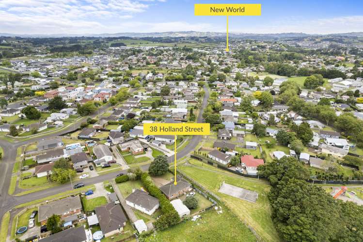 38 Holland Street Pukekohe_11