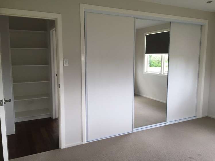 76 Gloria Avenue Te Atatu Peninsula_16