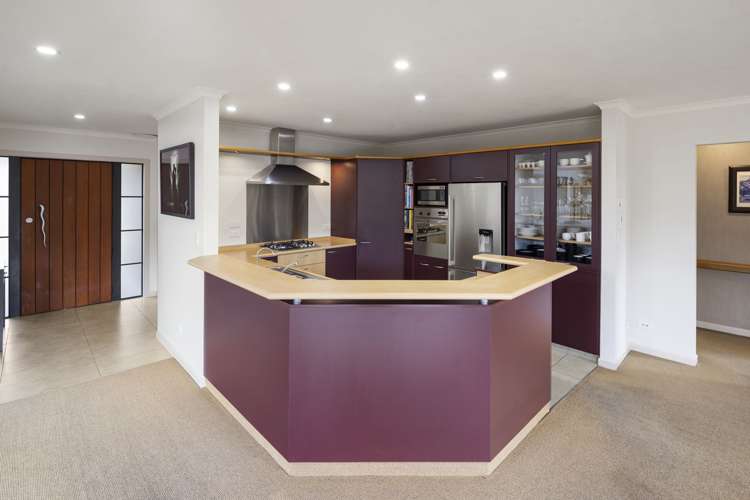 15 Edenpark Drive Rototuna North_8