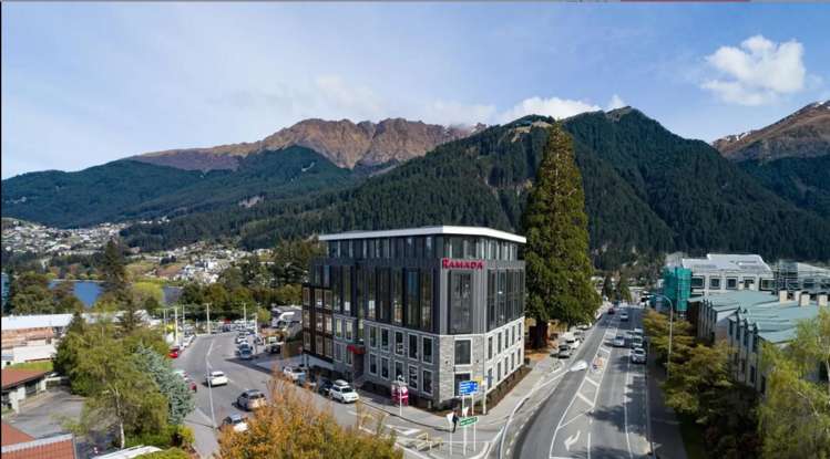 412/18 Frankton Road_4