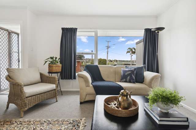 1/31 Exmouth Road Northcote_2