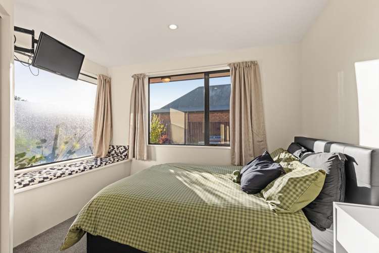 10 Courtfield Close Parklands_17