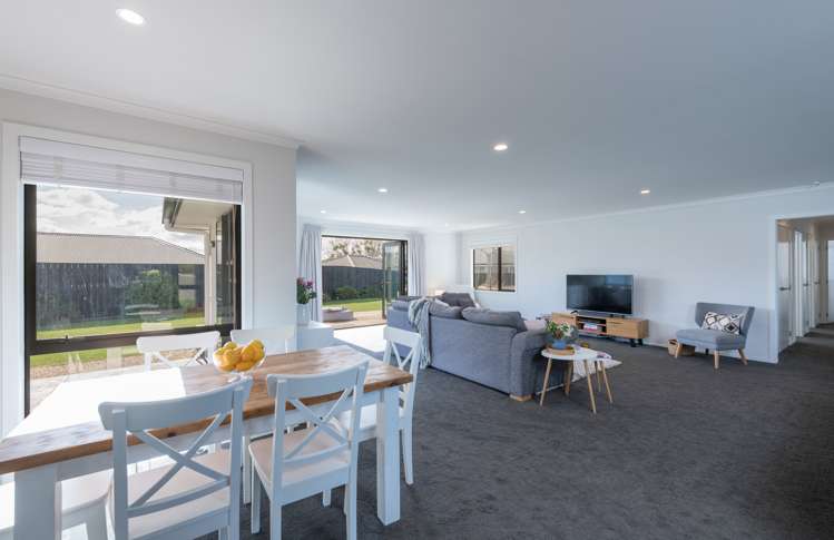 4 Les Wakefield Road Mapua_10