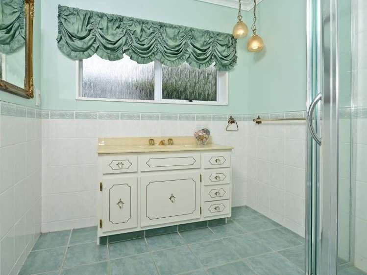 233 Greenhill Road Puketaha_21