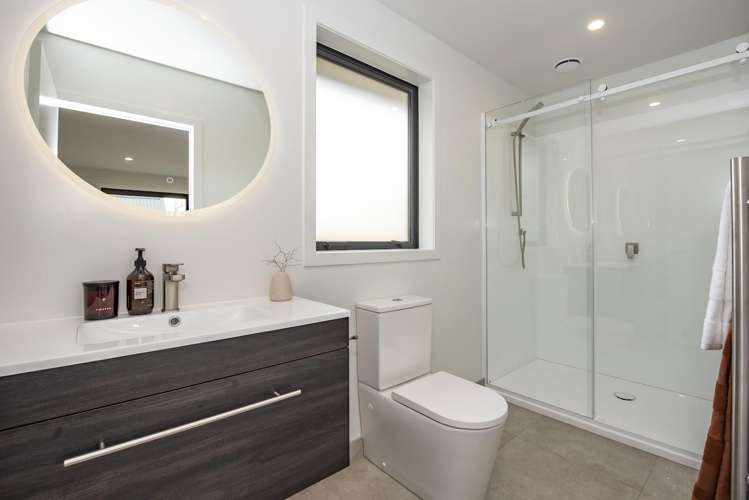 23 Whakahaumako Road Leamington_9