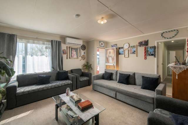 2/11 Dunstan Place Otara_1