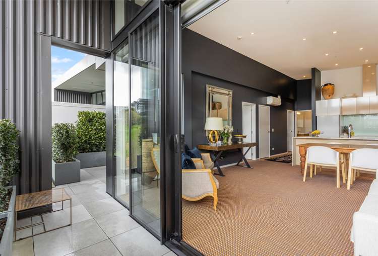 402/22 Fleet Street Eden Terrace_10