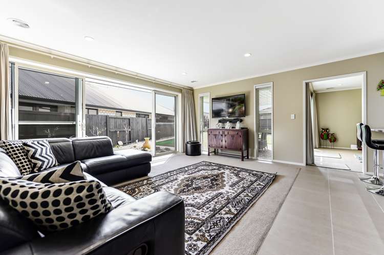 7 Kinnaird Place Huntington_16