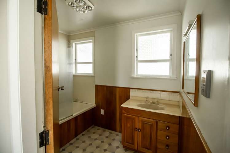 241 Vogel Street Roslyn_23