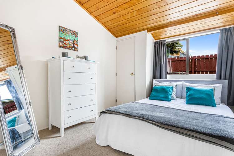 19 Muriel Place Ranui_10