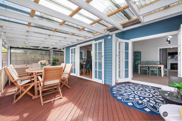 49 Penrose Street Woburn_13