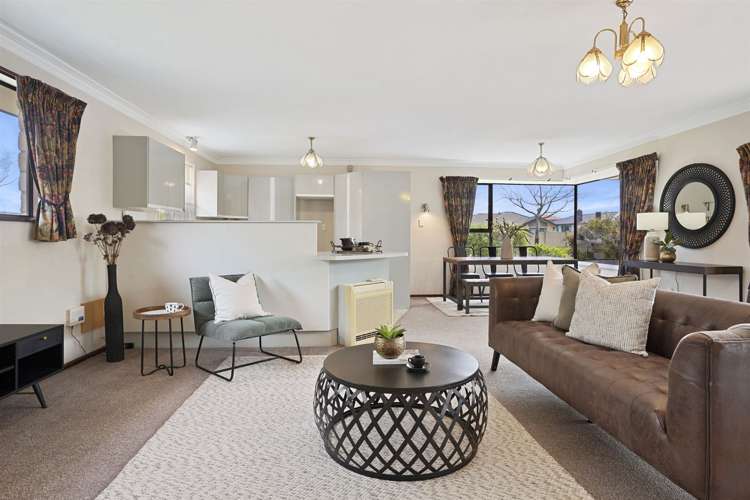 1/244 Main North Road Redwood_5