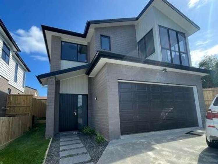 44d White Swan Road Mount Roskill_0