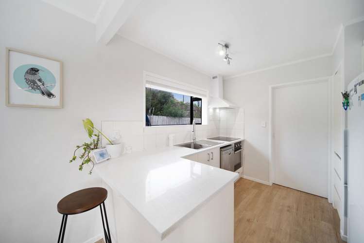 6 Crestlands Place Papakura_7