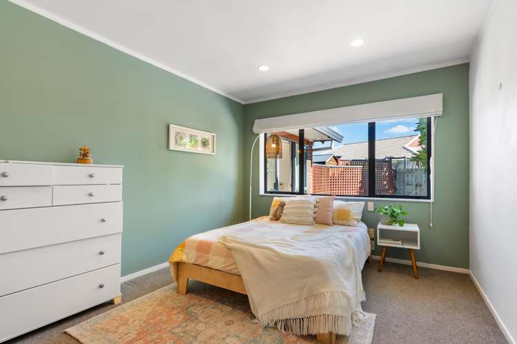 6 Linicro Place Wattle Downs_11