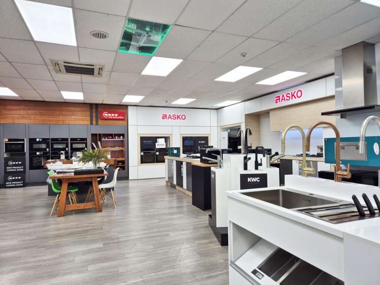 1 Glover Street Ngauranga_9