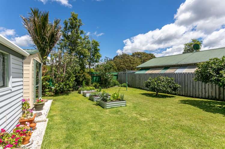 104 Ngati Pu Place Whangamata_17