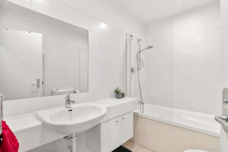 5k/205 Hobson Street Auckland Central_9