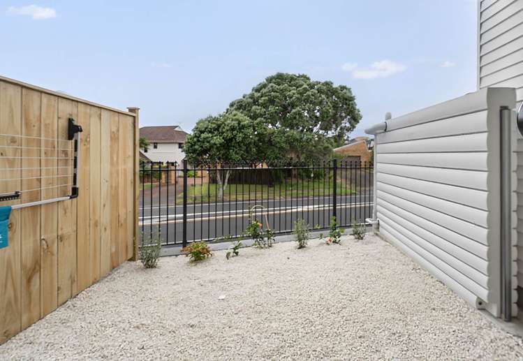 5/40 Mark Edward Drive Half Moon Bay_9