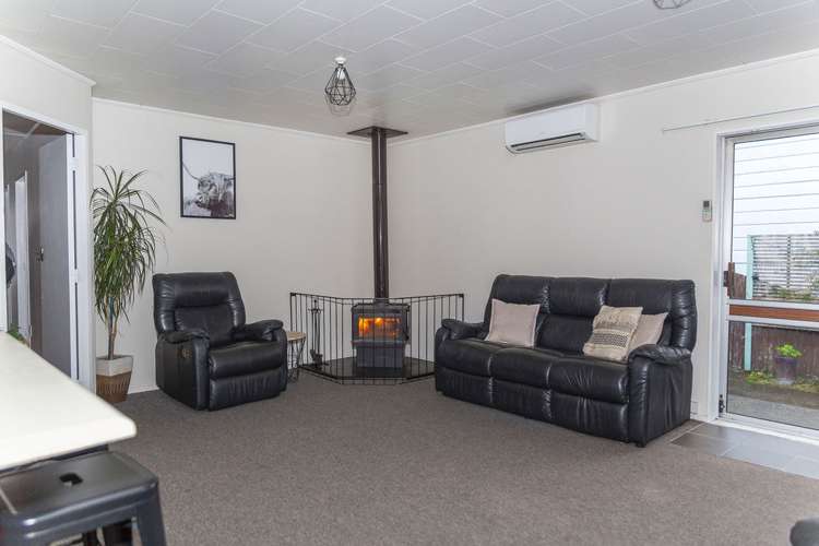 255 High Street Dannevirke_5