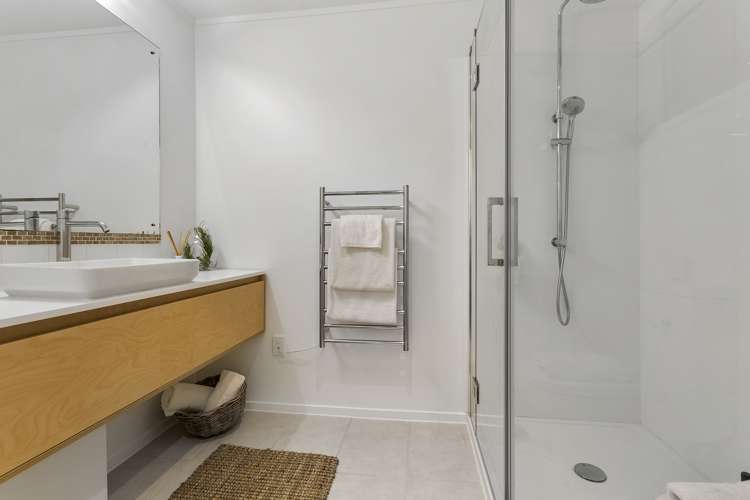 10a Marama Street Castor Bay_15