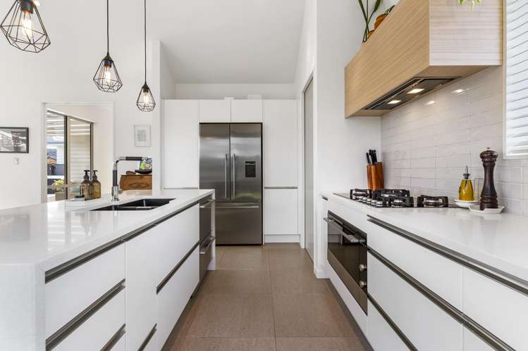 4 Eric Farley Drive Kumeu_11