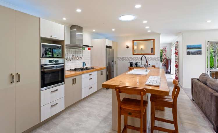 48 Eucalyptus Way Paraparaumu_6