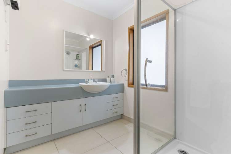 4 Lemonwood Place The Gardens_8